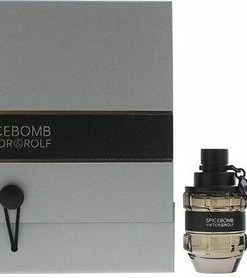 Viktor En Rolf Viktor & Rolf Spicebomb Pour Homme Giftset 150ml - Edt Spray 50ml, Non Foaming Shaving Cream 50ml, After Shave Balm 50ml