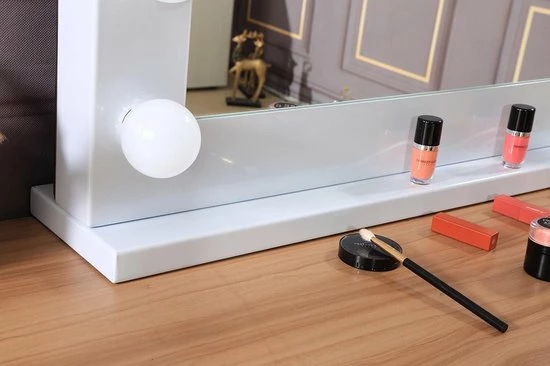 Lichtspiegels Make Up Spiegel Met Verlichting- Hollywood Spiegel - Witte Visagie Spiegel - Dimbaar - 80 X 65 CM - Medium Formaat - Metaal 4 Lichtspiegels Make Up Spiegel Met Verlichting- Hollywood Spiegel - Witte Visagie Spiegel - Dimbaar - 80 X 65 CM - Medium Formaat - Metaal - Afbeelding 2