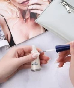Herome Nail Contour Nagellak White Or Without - Verstevigende Nagellak Voor Parelwitte Nagelranden - Laat Het Nagelbed Langer Lijken - 10ml. -Maybelline-winkel 550x412 13