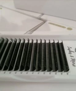 Lashes & More Wimperextensions Autofan Lashes - D Krul Dikte 0.07 Lengte Mixed 16 Rijen In Een Tray Russian Volume Easy Fanning Lashes Volume Lashes - Nepwimpers - Verkrijgbaar In C En D Krul En In Dikte 0.05 En 0.07 -Maybelline-winkel 550x412 17