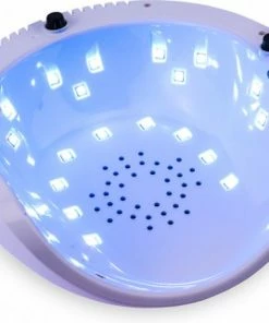 CCO Shellac CCO Gellak Starterspakket - Gel Nagellak - Large Met 48Watt Led Lamp - 8 Gellak Kleuren Van CCO -Maybelline-winkel 550x457 3