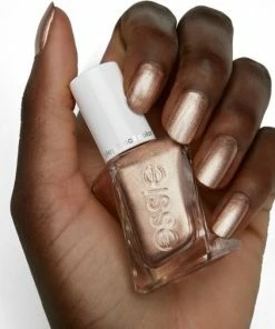 Essie Gel Couture Nagellak - 488 Daring Damsel - Goud - Glanzende Nagellak Met Gel Effect - 13,5 Ml -Maybelline-winkel 550x506 1