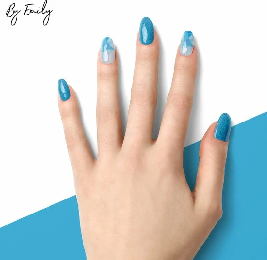 By Emily Nagel Wrap - Blue Triangle | 14 Stickers Per Vel | Nail Wrap | Nail Art | Trendy | Design | Nagellakvrij | Eenvoudig | Nagel Art | Nagel Wrap | Nagel Stickers | Folie | Zelfklevend | Sjablonen 9 By Emily Nagel Wrap - Blue Triangle | 14 Stickers Per Vel | Nail Wrap | Nail Art | Trendy | Design | Nagellakvrij | Eenvoudig | Nagel Art | Nagel Wrap | Nagel Stickers | Folie | Zelfklevend | Sjablonen - Afbeelding 7