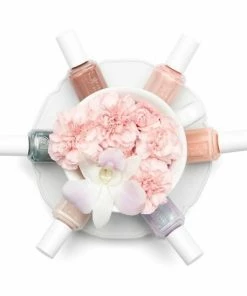 Essie Lentecollectie 618 Reign Check Nagellak - Grijs - 13,5 Ml -Maybelline-winkel 550x549 2