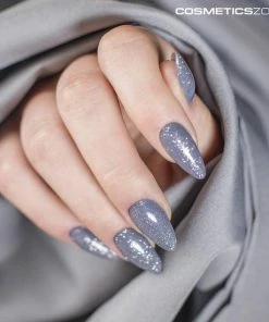 Cosmetics Zone Glam & Glow Hybride Topcoat No Wipe Glitter Silver 15ml. -Maybelline-winkel 550x550 189