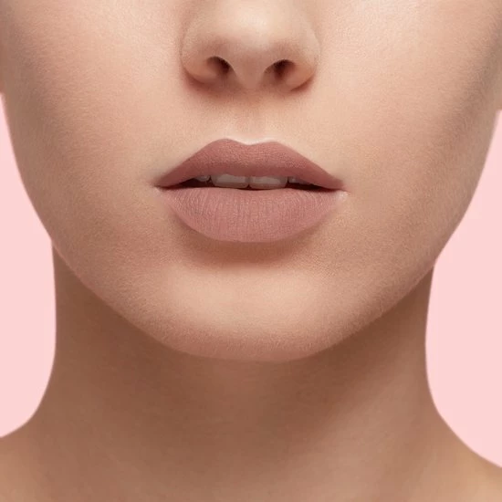 L’Oréal Paris L'Oréal Paris Les Macarons Langhoudende Matte Lipstick - 822 Mon Caramel – Nude – 6,7 Ml 5 L’Oréal Paris L'Oréal Paris Les Macarons Langhoudende Matte Lipstick - 822 Mon Caramel – Nude – 6,7 Ml - Afbeelding 3