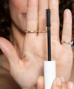 ILIA Beauty - Mascara After Midnight -Maybelline-winkel 550x550 478