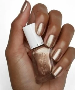 Essie Gel Couture Nagellak - 488 Daring Damsel - Goud - Glanzende Nagellak Met Gel Effect - 13,5 Ml -Maybelline-winkel 550x626 1